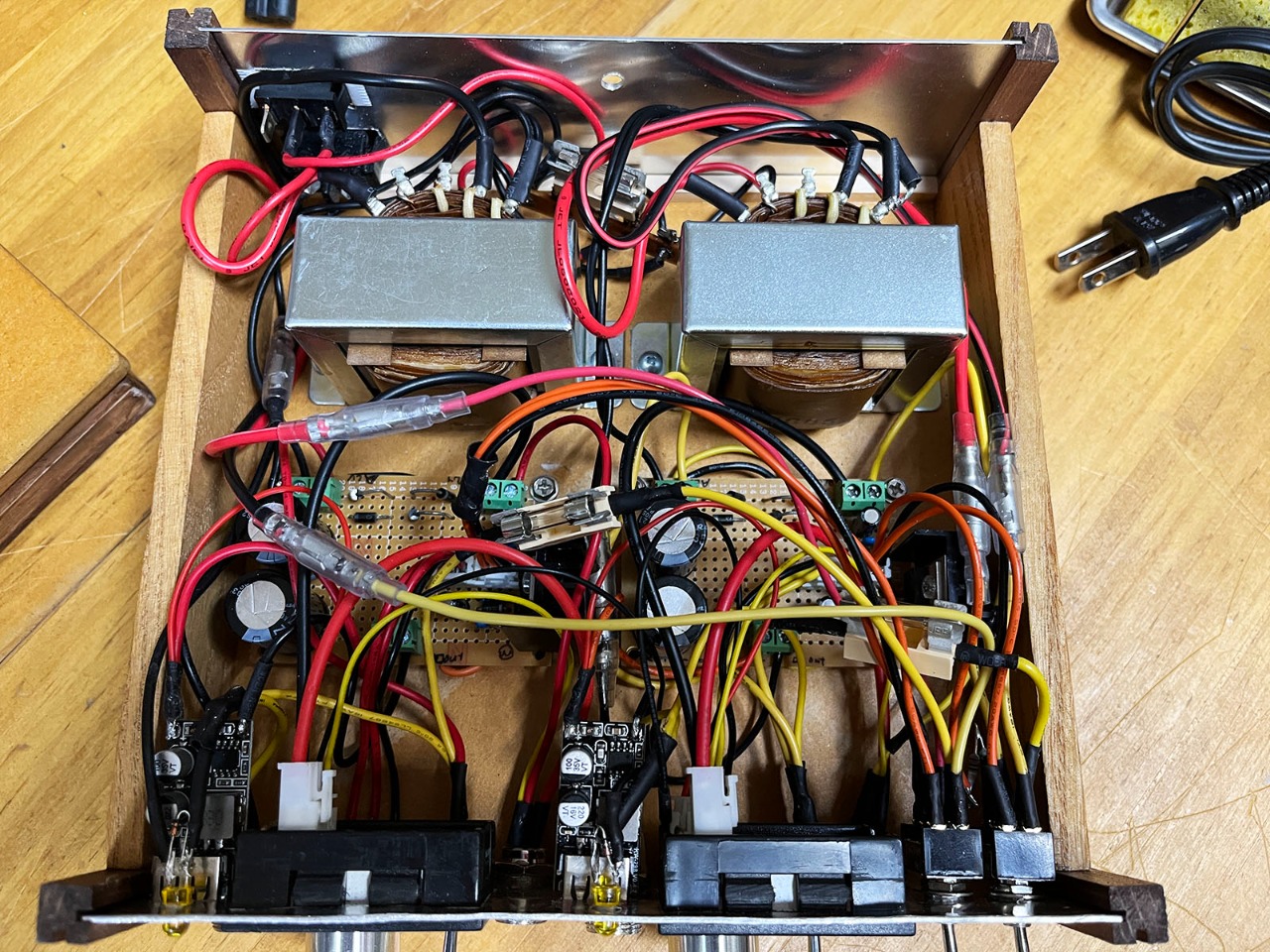 ア*ト様 電源トランス2個